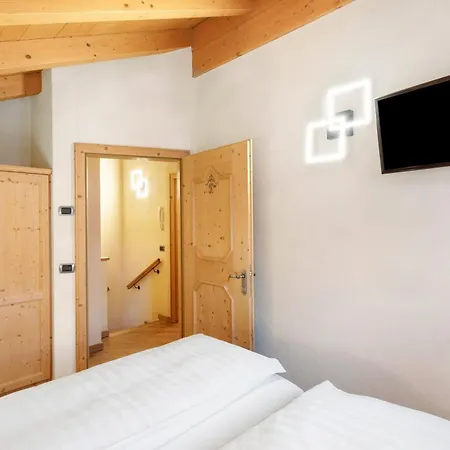 דירה Bait Gioanzin *
